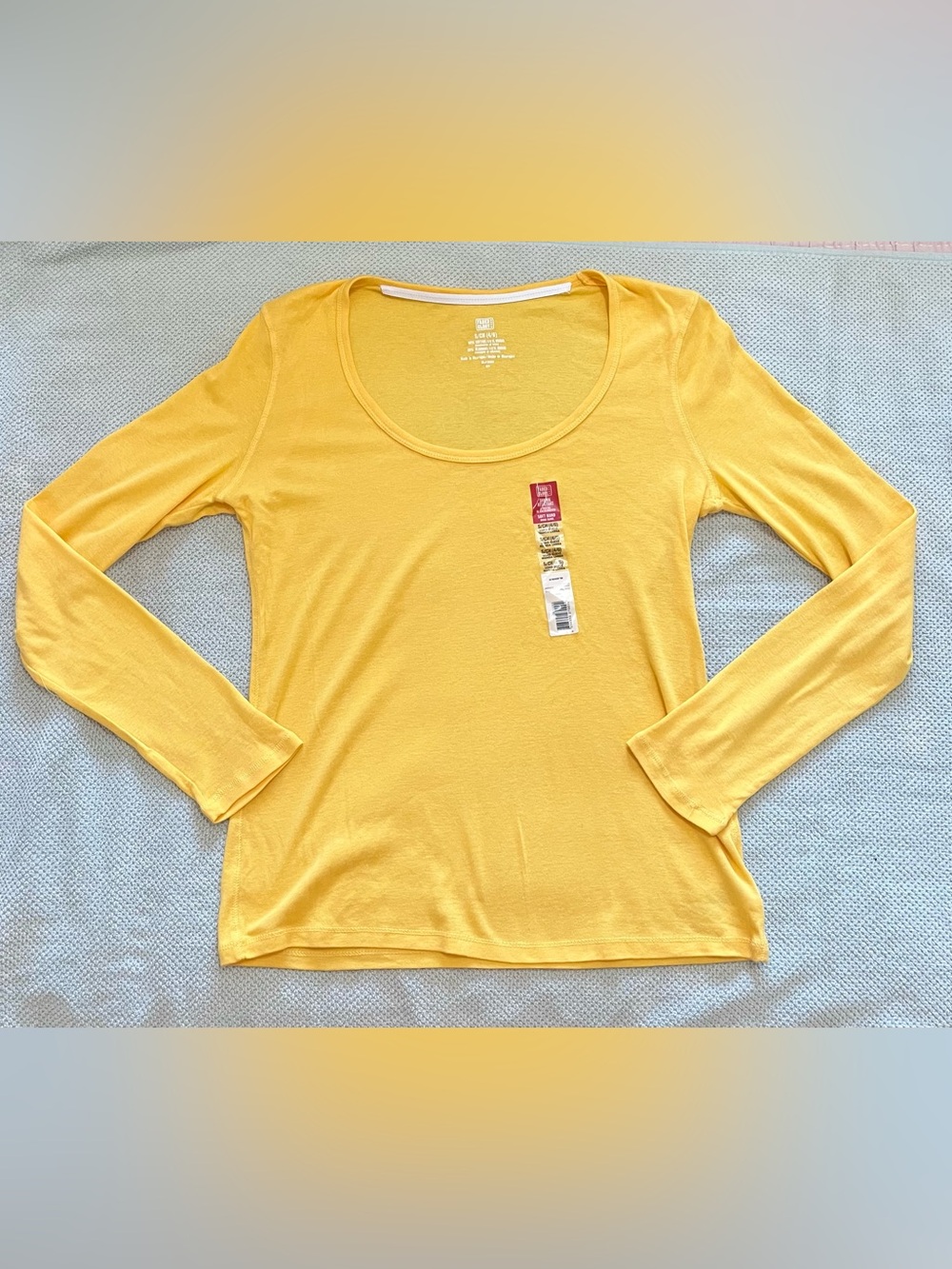 New Faded Glory Long Sleeve Scoop Neck Tee T Shirt Top Yellow Size Small 4-6
